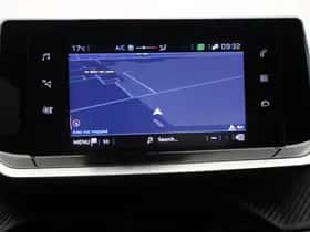 Peugeot 208 (2022) thumbnail 25