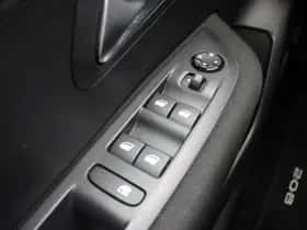 Peugeot 208 (2022) thumbnail 29