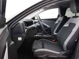 Opel Astra (2023) thumbnail 8