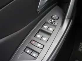 Peugeot 308 (2023) thumbnail 31