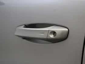 Peugeot 308 (2023) thumbnail 8