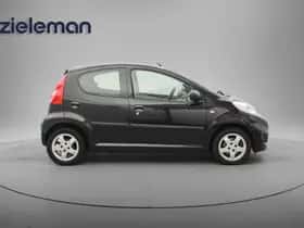 Peugeot 107 (2010) thumbnail 9