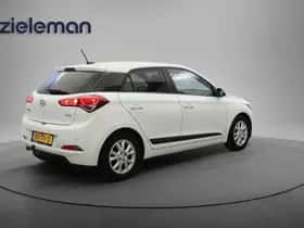 Hyundai i20 (2017) thumbnail 12