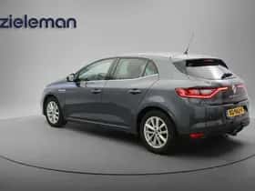 Renault Mégane (2018) thumbnail 2