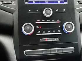 Renault Mégane (2018) thumbnail 25
