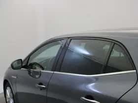 Renault Mégane (2018) thumbnail 31