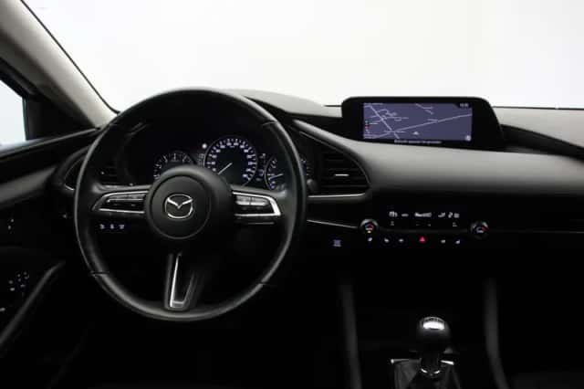 Mazda 3 (2022) thumbnail 3