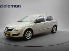 Opel Astra (2007) thumbnail 13