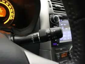 Toyota Auris (2009) thumbnail 21