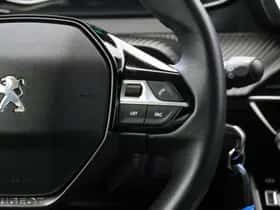 Peugeot 208 (2022) thumbnail 21
