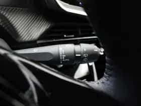Peugeot 208 (2022) thumbnail 24