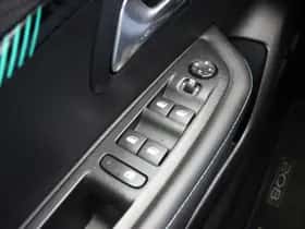 Peugeot 208 (2022) thumbnail 31