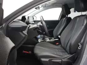 Peugeot 208 (2022) thumbnail 8