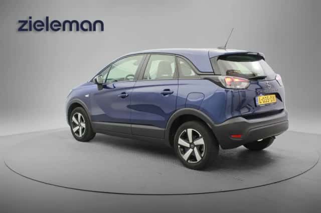 Opel Crossland (2021) thumbnail 2