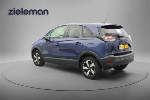 Opel Crossland X (2021) thumbnail 3