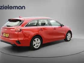 Kia Ceed (2023) thumbnail 15