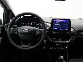 Ford Fiesta (2018) thumbnail 3