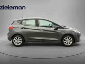 Ford Fiesta (2018) thumbnail 10