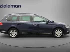 Volkswagen Passat (2012) thumbnail 11
