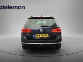 Volkswagen Passat (2012) thumbnail 13