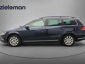 Volkswagen Passat (2012) thumbnail 14