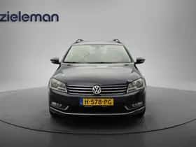 Volkswagen Passat (2012) thumbnail 10