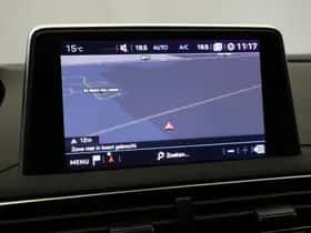 Peugeot 5008 (2019) thumbnail 24