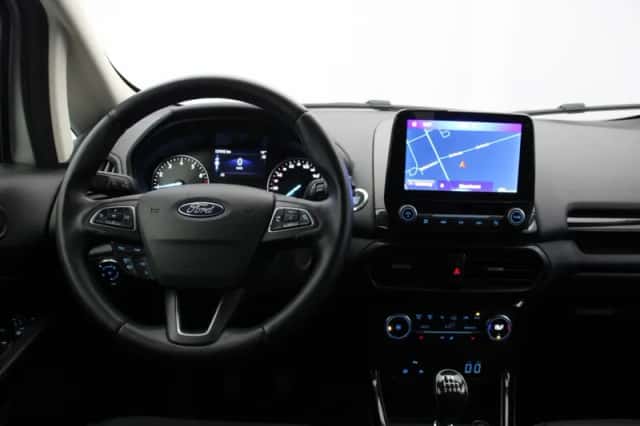 Ford EcoSport (2019) thumbnail 3