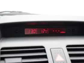 Suzuki SX4 (2007) thumbnail 22