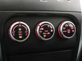 Suzuki SX4 (2007) thumbnail 24