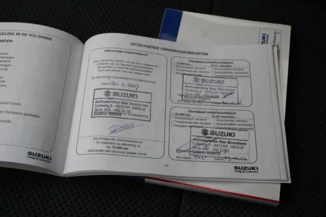 Suzuki SX4 (2007) thumbnail 5
