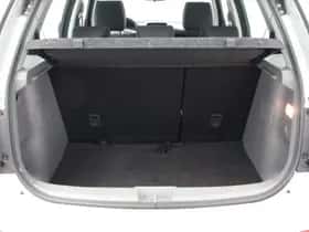 Suzuki SX4 (2007) thumbnail 9