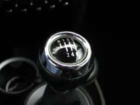 MINI Cooper (2011) thumbnail 24