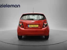 Chevrolet AVEO (2012) thumbnail 13