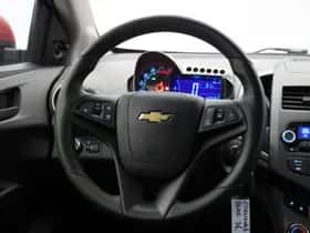 Chevrolet AVEO (2012) thumbnail 16