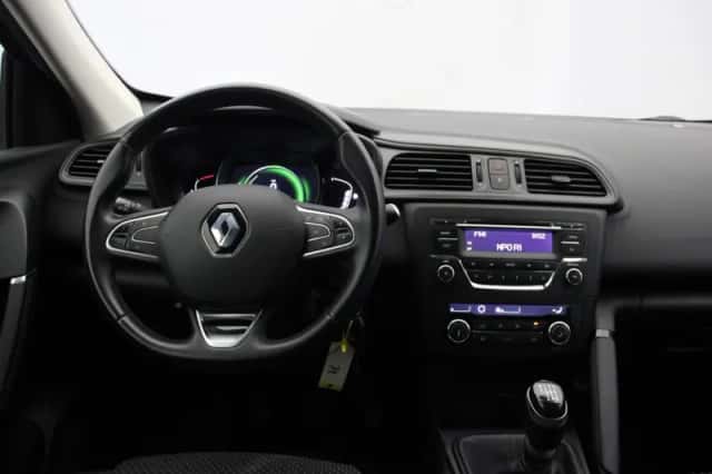 Renault Kadjar (2021) thumbnail 2