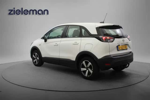 Opel Crossland (2021) thumbnail 2