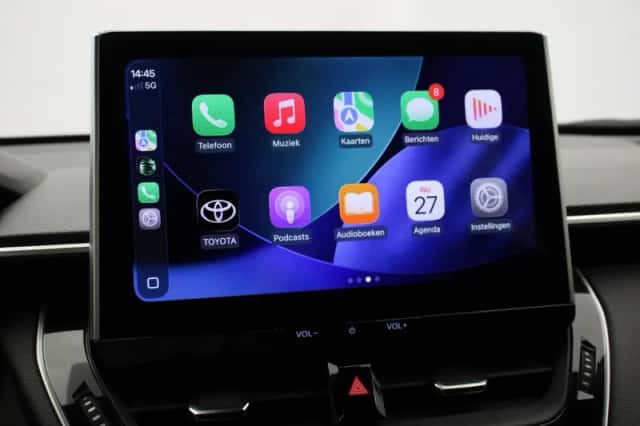 Toyota Corolla Cross (2023) thumbnail 6