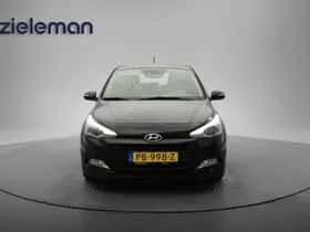 Hyundai i20 (2017) thumbnail 11