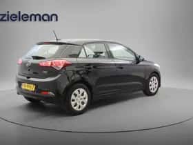 Hyundai i20 (2017) thumbnail 13