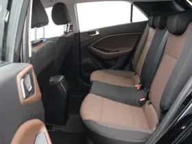 Hyundai i20 (2017) thumbnail 8