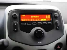 Peugeot 108 (2017) thumbnail 22