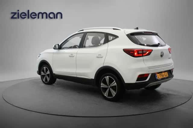MG ZS (2021) thumbnail 3