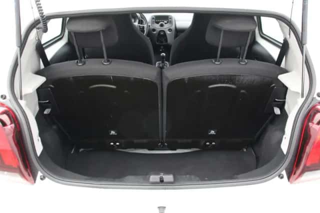 Peugeot 108 (2021) thumbnail 6
