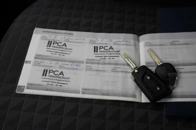 Peugeot 108 (2021) thumbnail 5