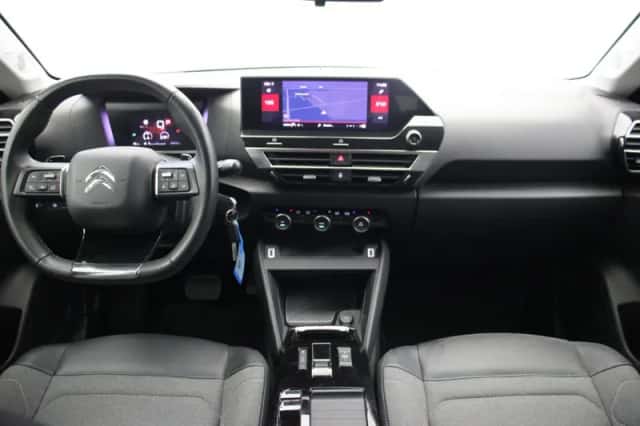 Citroën C4 (2021) thumbnail 2