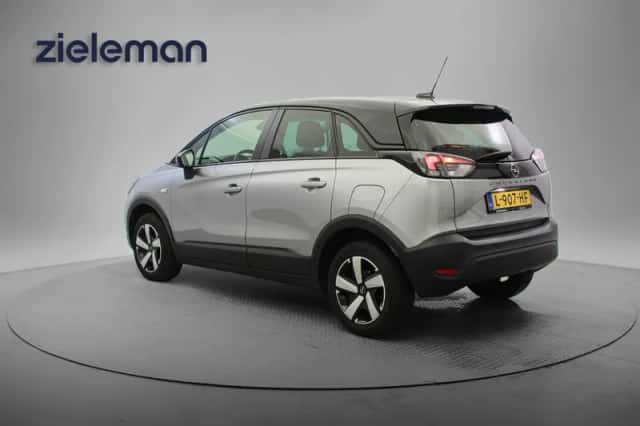 Opel Crossland (2021) thumbnail 2