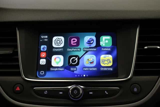 Opel Crossland (2021) thumbnail 4
