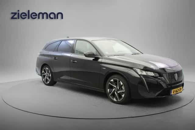 Peugeot 308 (2022) thumbnail 1
