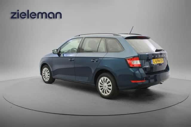 Škoda Fabia (2021) thumbnail 3
